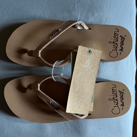 Women’s sandals 🩴 - Picture 3 of 6